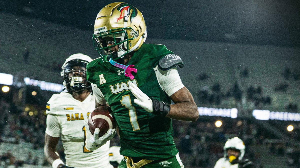 DonVolanteIII's tweet image. UAB offered💚🖤 @Coach_Jones_1