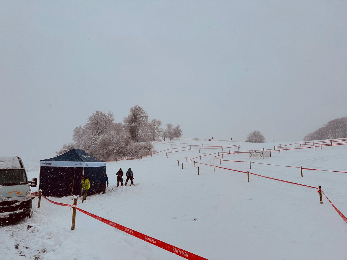 Christian Rocha tweet media