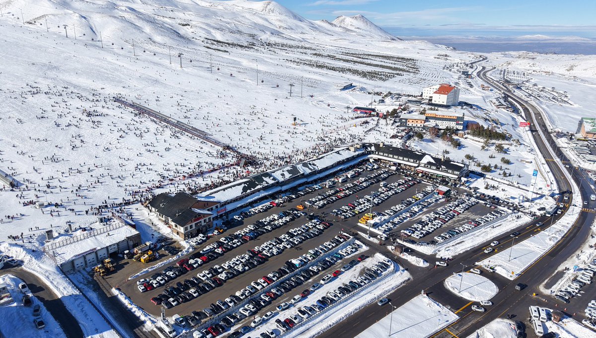 Erciyes’te hatırası ve misafiri  bol bir hafta sonu🏂⛷️🏔️🤗
