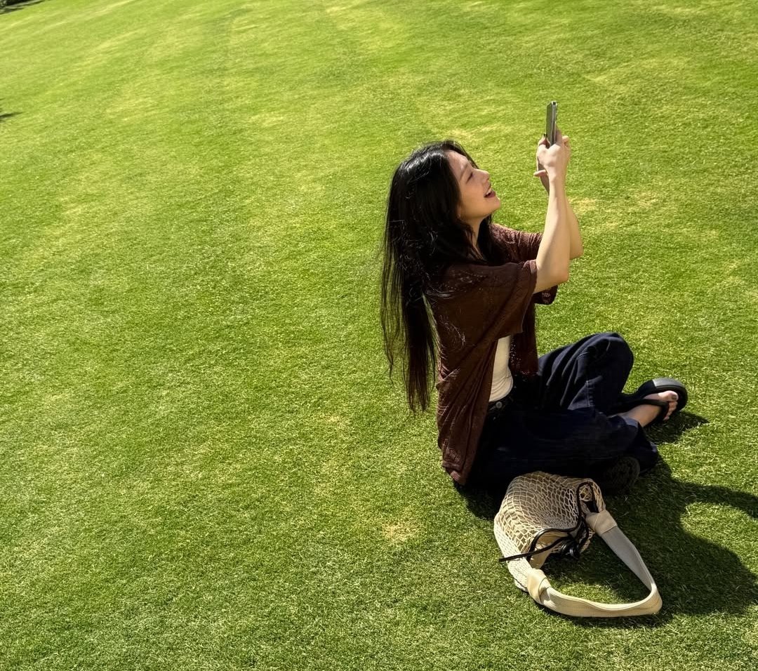 seolyeon's tweet image. 나 진짜 해냈어.