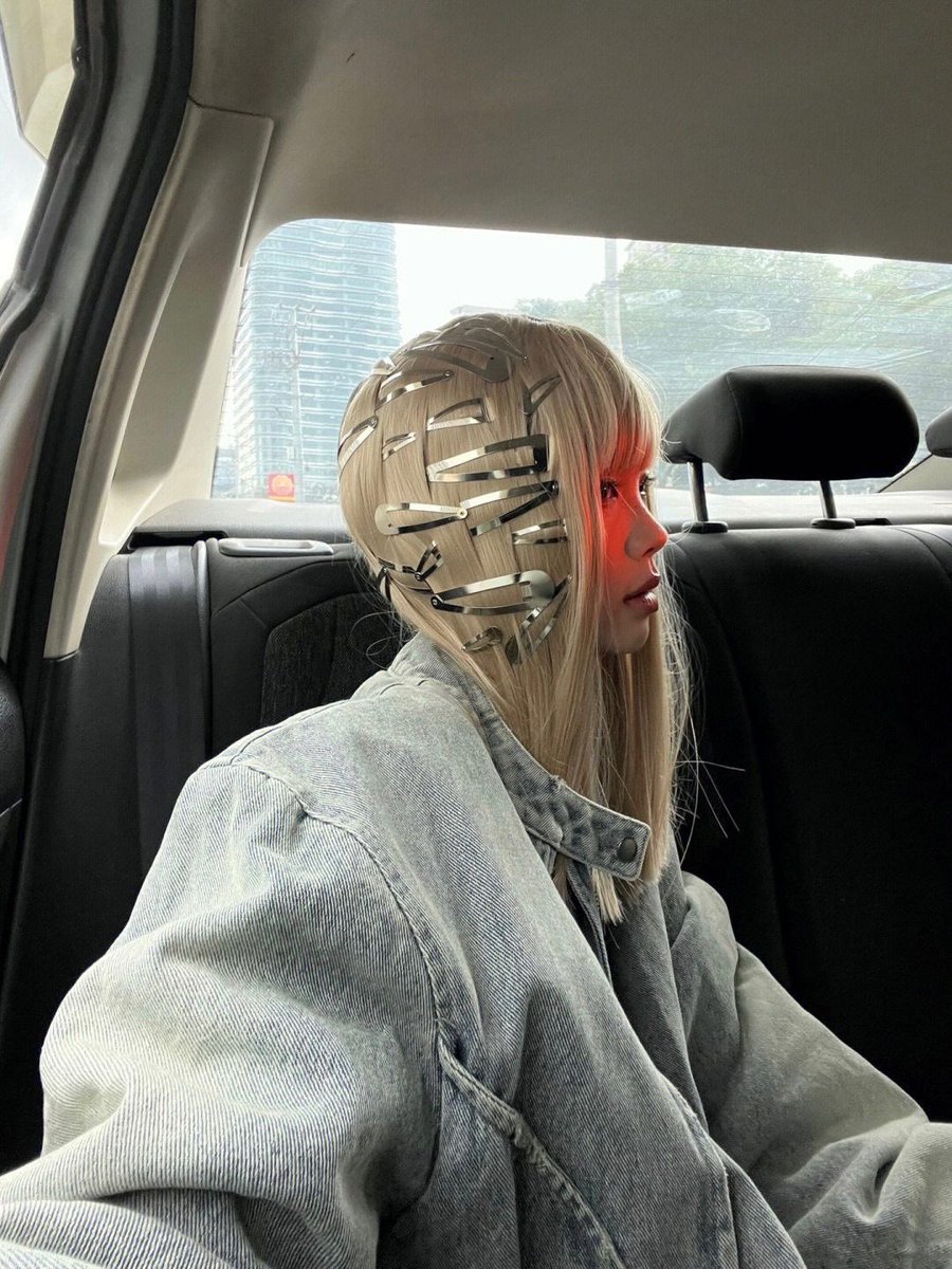 mllefatt's tweet image. Decora Hairpins 

Harajuku - Japon