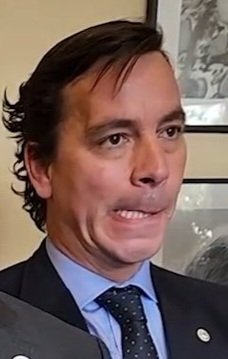 FLANEUR_54's tweet image. El que será Presidente de Chile en marzo podría adoptar la sana costumbre de hacer un test de drogas a todos los que serán sus ministros, subsecretarios, seremis, delegados presidenciales, embajadores, etc.
¿Qué le parece la idea amigo @joseantoniokast ?