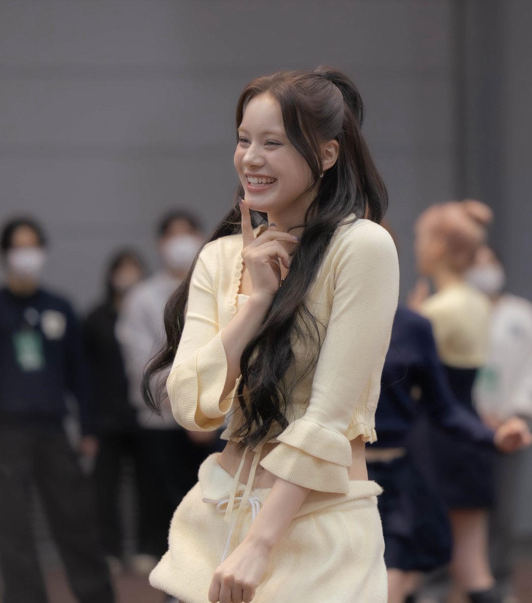 Emaj_ars83's tweet image. ならニナからしか得られない栄養素がある😆💙 #NiziU #NiziU_オフラインイベント #NiziU_出待ち会 #NINA