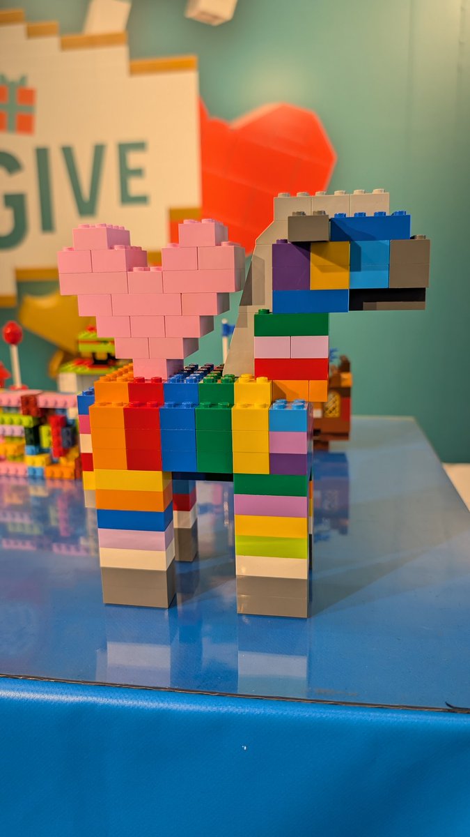 0937_4998's tweet photo. 今日、リビルドザワールドセンターで『Build to Give ~ハッピークリスマスをつなげよう~』に参加した。
午年にちなんでゼブリックをレゴブロックで作った😊
(続く 1/3)
#レゴランド(名古屋)
#BuildtoGive
#ハッピークリスマスをつなげよう
#LEGO
#レゴ
#2026年1月10日
https://t.co/GpR5vQBVMr https://t.co/3XV2elrxAw