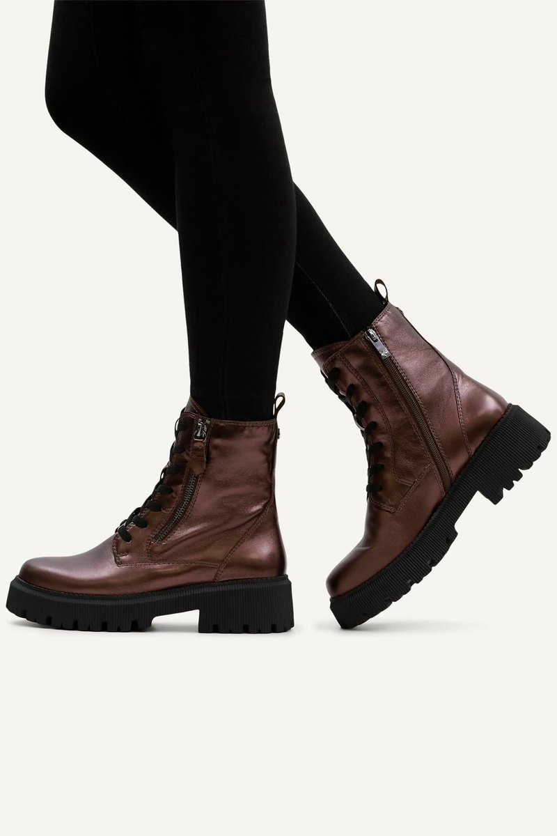 Caprice 9-26229-43 378 Dark Brown Metallic Leather Boots
experiencethedifference.co.uk/collections/wo…