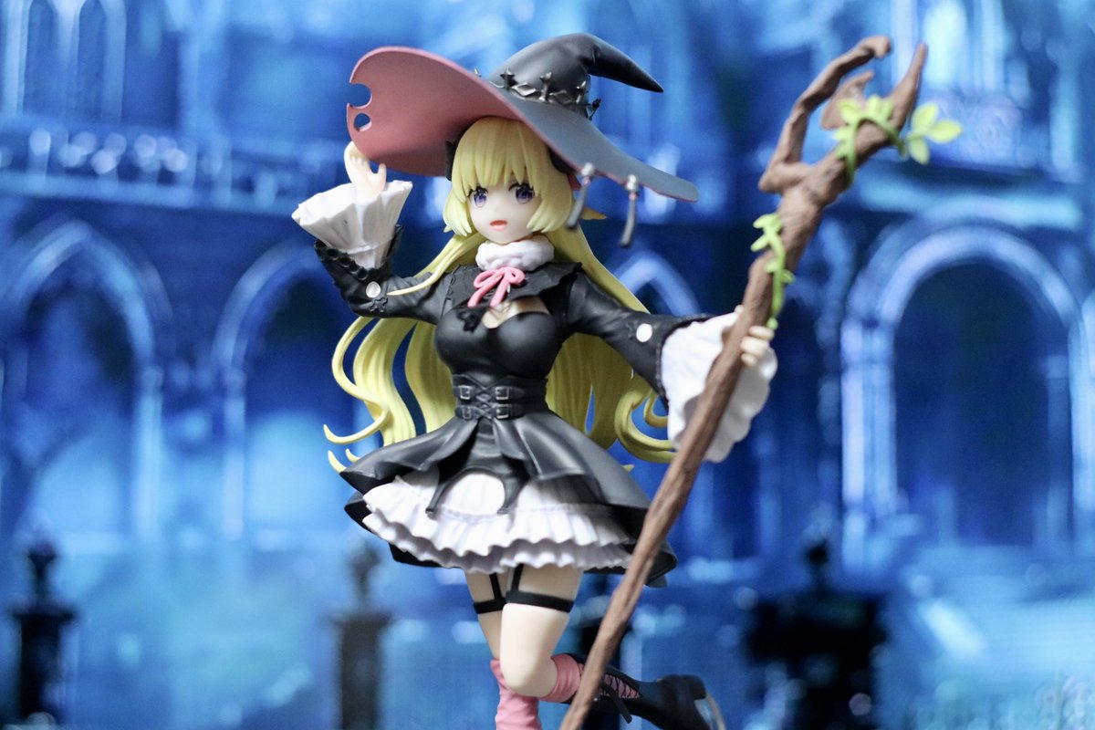 フブさん•ミオちゃん•わためぇ•ぼたんちゃん4人のヴィラン衣装