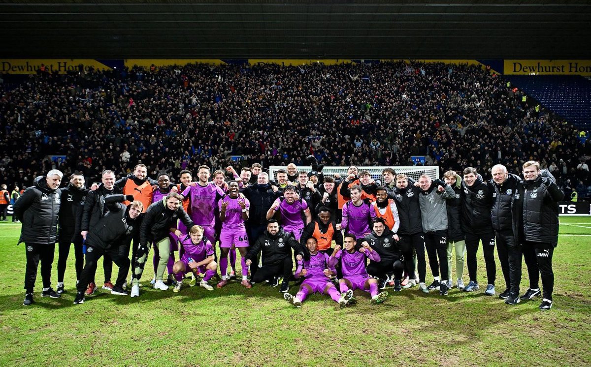 Under the lights in The FA Cup is always enjoyable. Brilliant support and a good performance. In the hat 🎩 <a href="/EmiratesFACup/">Emirates FA Cup</a> <a href="/LaticsOfficial/">Wigan Athletic</a> 🔵⚪️