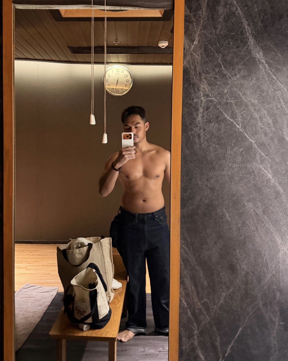 poonbahh's tweet image. ♨️