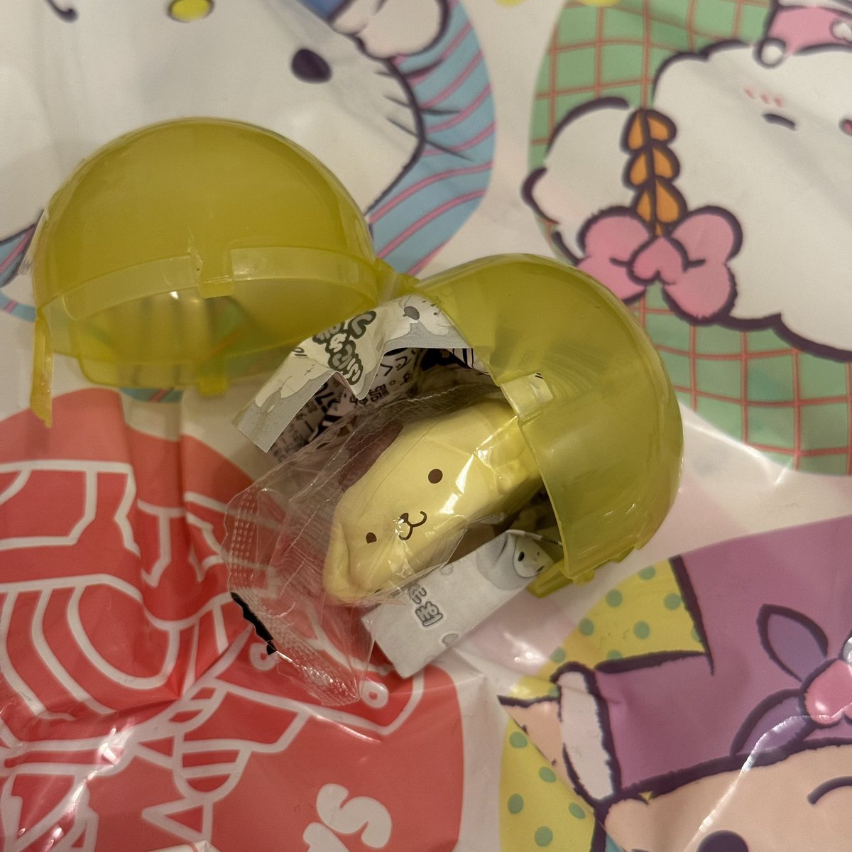 กาชาปอง ซานริโอ้นอนอ้วม 🍮

ปอมปอมปุริน 
— 70฿ ( ไม่รวมส่งในไทย )

ไม่ได้ไข่ ส่งในไทย 25/01

สนใจ dm ได้ค่า
#ตลาดนัดกาชาปอง #ตลาดนัดซานริโอ้ #ตลาดนัดsanrio