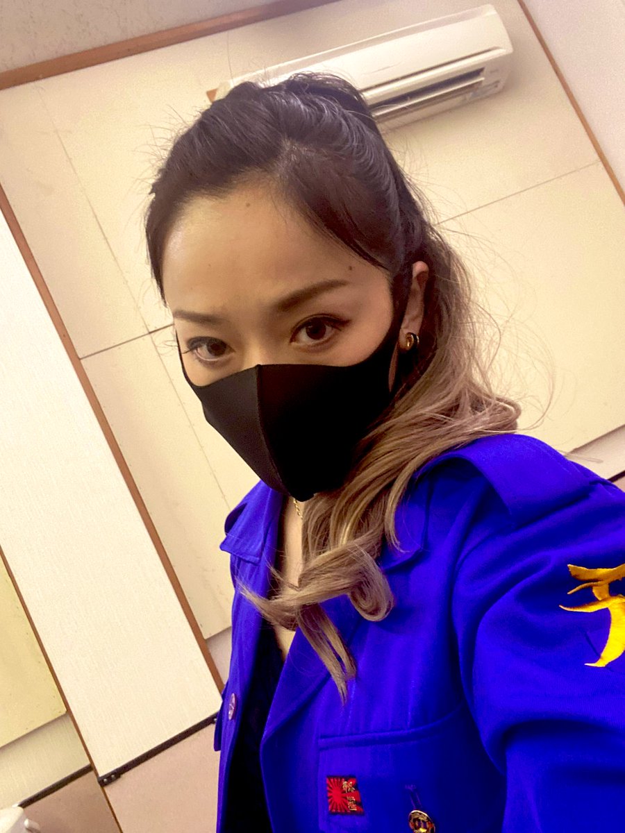 imamurayoshino's tweet photo. 🏍️Amazon video😷

ヤンキー高校生　ナオ姉役で出演しました映画　GメンがAmazon videoで見放題配信開始ですって✨✨

最近ラブ上等でヤンキー熱が再熱してたから嬉しいっ。ヨロシクっ！🔥

#Gメン　#amazonvideo https://t.co/klqF7TNURk