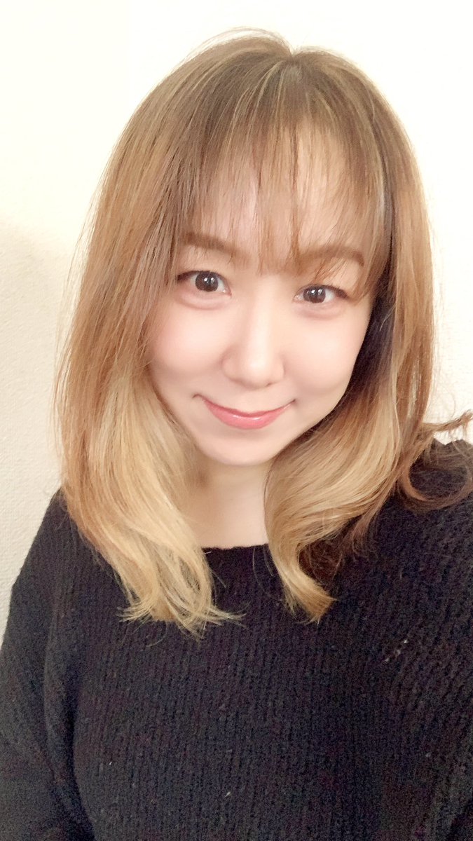 cherry2_s's tweet photo. 美容院行ってきた〜✨
もうすごいひどい状態だったところからすっごい可愛くしてくれた
感謝💜
変顔プロ過ぎる🤣
私の親戚くんを是非指名して行ってー
#中目黒 #nv7 #takuma
#むっちりさん #異色肌ギャル #WJガール #週刊実話 https://t.co/Ju0plfyLZX