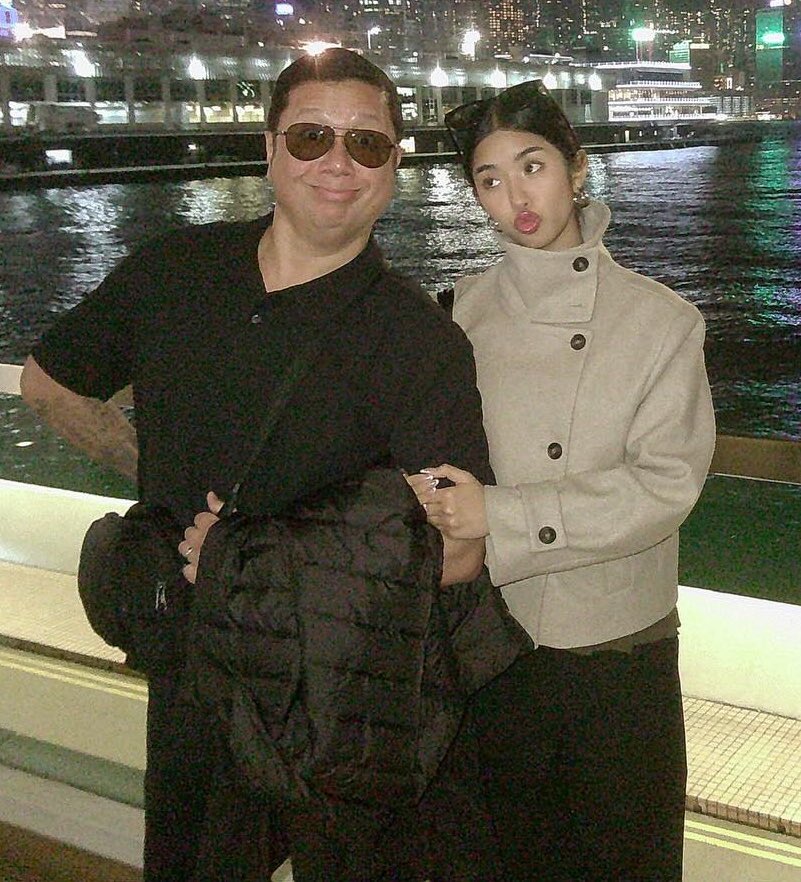 dailylaforteza's tweet photo. love how sophia has her dad’s personality 🤍 https://t.co/41Li0OPLsO