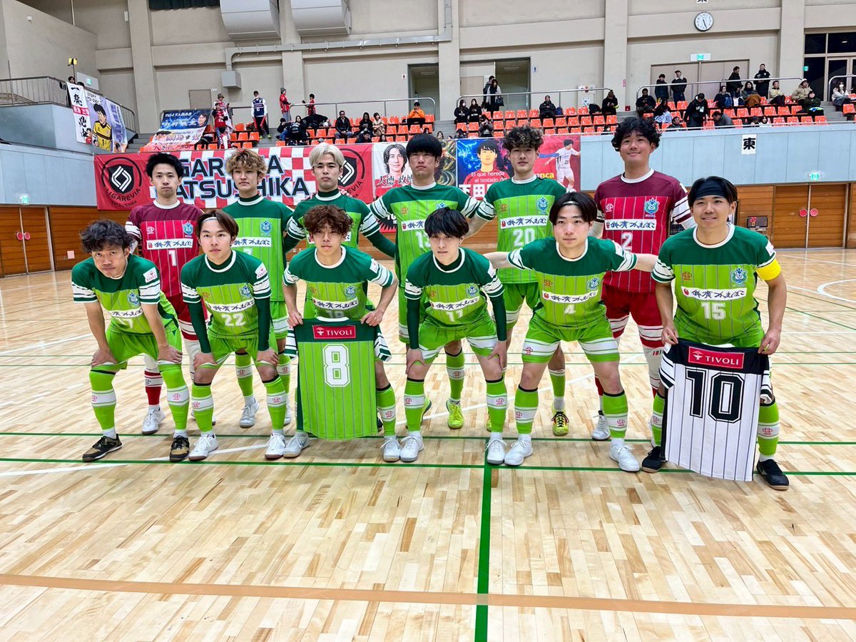 🌊⛰️全日本選手権関東大会試合結果⛰️🌊
📅1/10(土)
🕙17:30〜
🏟️小瀬スポーツ公園体育館
🆚リガーレヴィア葛飾
1st 0-3
2nd 0-1
Total 0-4 Lose...
#鈴廣かまぼこ
#TIVOLI
#bellmare_f
#ChanceEmpowerment