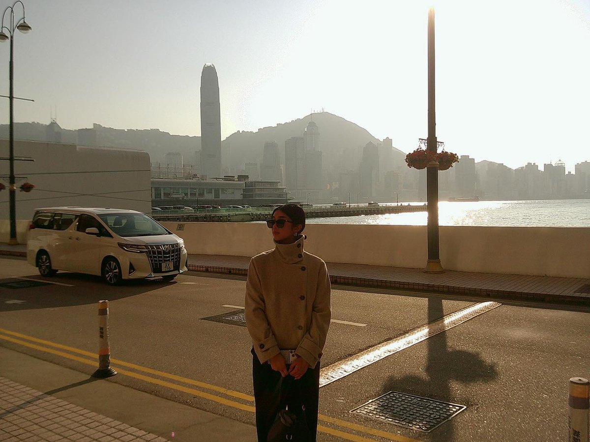 dailylaforteza's tweet photo. sophia in hong kong 🤍 https://t.co/qOvANhsXhR