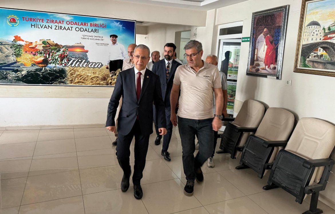 📌.      Ziraat mühendisleri günü 
                         Kutlu olsun 

Bilimin ışığında toprağa yön veren 
tarımsal üretimin sürdürülebilirliği için emek veren ziraat mühendislerinin Ziraat Mühendisleri Günü’nü kutlu olsun.

Değerli ziraat mühendislerimiz 
<a href="/ismailseyhanli_/">İsmail ŞEYHANLI</a>