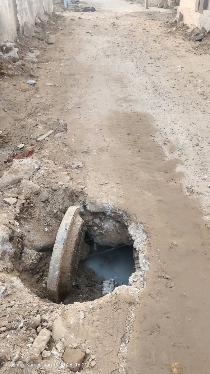 pk7338469's tweet photo. @BhajanlalBjp Hellosir, hum bhut acha kam kr rhe hain, pure Jaipur me sbhi colonies me acha khasa development start kr rkha hai theek usi me bhut jgh pr kaam pura ho gya but mitti, hole, gddon ki vjh see streets block hain, niche uki photos h Nangal Jaisabohra. Kindly do needfull https://t.co/3j0vDolZLg