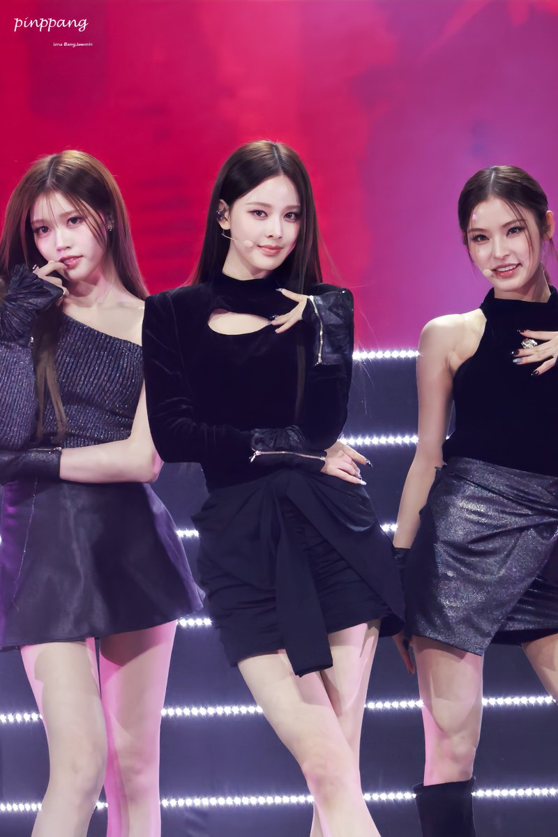 260110 
#이즈나 #イズナ #izna
#방지민 #バンジミン #BANGJEEMIN