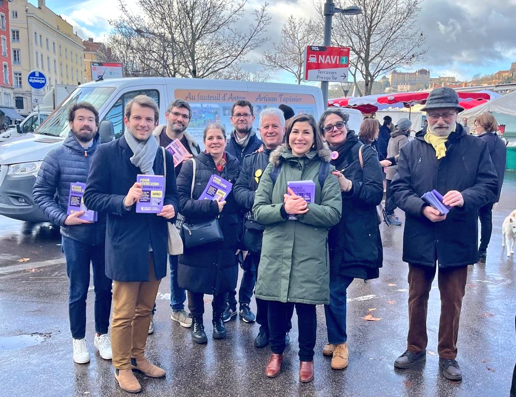vlungenstrass's tweet image. 😊 A votre rencontre toute la matinée sur le marché St Antoine pour parler de nos propositions pour faciliter le quotidien et gagner en pouvoir d'achat