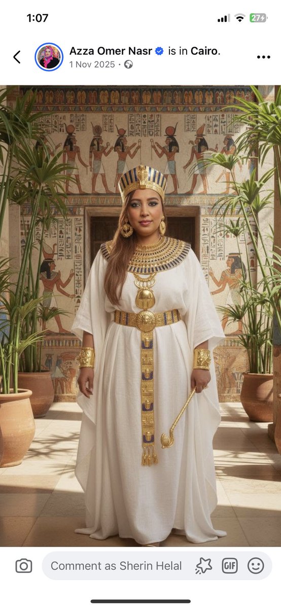 sherinhelal555's tweet photo. ليهم تغيير ديموغرافي
لينا تغيير ملابس🤦🏻‍♀️🤔😇

الصحفية السودانية عزة عمر نصر الشهيرة ب"عزة الشعب" 
من الولاية الشمالية في السودان، اعترضت على قرار الولاية بإعفاء النازحين من "مجاzر الفاشر" إلى الولاية الشمالية وقالت عليهم "أجانب"  وكلامها بالنص 
👇
🔴خبر صادم وخطير قرار استخراج ارقام وطنية و إعفاء جميع نازحي معسكرات العفاض بالولاية الشمالية من رسوم الرقم الوطني يثير تساؤلات حول التوقيت و الضوابط

✍️بصفتي سودانية ومع تواتر معلومات مؤكدة عن وجود أجانب مندسين من جنسيات مختلفة داخل معسكرات النزوح بالولاية الشمالية م�� بينهم تشاديون ومواطنون من دول أفريقية أخرى كجنوب السودان وعرب الشتات والأحباش تبرز تساؤلات مشروعة حول دوافع وملابسات قرارات تتعلق بالرقم الوطني من وزير الموارد البشرية معتصم أحمد صالح في هذا التوقيت الحساس ففي ظل حالة الفوضى التي يعيشها الوطن تبدو الحاجة ملحة لتوضيح الضوابط التي تمنع أي توظيف خاطئ لإجراءات إنسانية قد تفضي إن غابت الرقابة إلى تغيير ديمغرافي أو استيطان غير مشروع و إحتلال ارض الشمال  وهو ما يرفضه أهل الشمال رفضاً قاطعاً ماذا يحدث في الولاية الشمالية ؟؟؟

#ملحوظة
الأستاذة عزة من ضيوف مصر، ولها نشاطات اجتماعية كتير وبتنزل فعاليات كتييييير، المشكلة بس انها رافضة إن ولايتها تستقبل نازحين "سودانيين" من ولاية تانية، بحجة انها متضمنش دول اصولهم ايه او قبائلهم مين، هى قلقانة من احلال قبايل مكان قبايل، مش بس جنسيات اخرى، ومرعوبة من التغيير الديموغرافي اللي ممكن يحصل. اه و الله زي ما بكلمك كدة.

الاستاذة خايفة على السودان وهى تتحدث من قلب القاهرة خلينا نقول "مهاجرة-نازحة-لاجئة بدون بطاقة المفوضية- مقيمة- مالكة لعقار" أيا كانت الصفة اللي هى موجودة بيها ��ي مصر فهى في غير موطنها الأصلي، وبتتلقى دعم من دولة اخرى:
أمن
خدمات
كهرباء
غاز
عيش مدعم
مواصلات
تعليم لاولادها
علاج مدعم
ادوية مدعمة
بنية تحتية
لكن هى نسيت إن الولاية الشمالية آمنة ومدخلتش الحرب اصلا الا يعنى مناوشات محدودة لا تستدعي خروج اهلها، وبدأت تستقبل كمان نازحين من جوا السودان، وعايزة تفضل في مصر وتحرم على الاخرين من "السودانيين"، انهم ينزحوا بحثا عن الآمان جوا بلدهم.

نسيت ان مصر دخلها على حس دخول السودانيين "تهريب"، جنسيات من اللي ذكرتهم بنفس توصيفها تهريب، وان وجودها في بلد و هى ولايتها امنة يعتبر استغناء منها كمواطنة عن ضرورة حمايتها لبلدها عن طريق وجودها فيها. وقعدتها في مصر لحد دلوقتي يعتبر لجوء اقتصادي استغلالي لفوضى الحرب. ومازالت بتحذر بلدها من اللي هى نفسها بتعمله. وانا هنا لا ألوم عليها، هى واحدة خايفة على بلدها ولو بأضعف الإيمان. 

لكن كلامي للمصريين اللي بيشوفوا قعدة الجاليات الاجنبية اللاجئة حق مكتسب لهم وعيب حد يلجأ لك وترده او "تعايره"، رأيك ايه في كلام السودانيين نفسهم ورفضهم لاهلهم ذاتهم يستوطنوا جوا بلدهم؟!

وكونها اعلامية يخليني اطلب من اعلاميين بلدنا المنحازين للاجئين ووجودهم على حساب المصريين وفاتحين علينا برامجهم لحرق الدم والتقطييم، يسمعوا الاستاذة عزة يمكن يتعلموا منها شوية خوف على البلد، واحترام لاهلها وحقوقهم!!!

ليه الجنسيات اللاجئة عندهم انتماء لارضهم "ولو بالاسم" وانت يا مصري متبرع بارضك وقوتك وتضحياتك عشان تشوف بلد فيها مستقبل افضل لاولادك، لجنسيات بتستغلك مش اكتر؟
لي�� ليهم تغيير ديموغرافي و لينا احنا تغيير ملابس؟؟؟

#شيرين_هلال
#مصر_للمصريين_مش_تكية
#ترحيل_جميع_اللاجئين_مطلب_شعبي