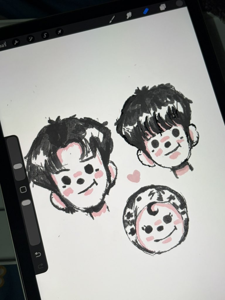 m_como0's tweet image. 🐶🐱👶🏻⭐️
@off_tumcial @AtthaphanP @BABII_GMMTV 🫶🏻