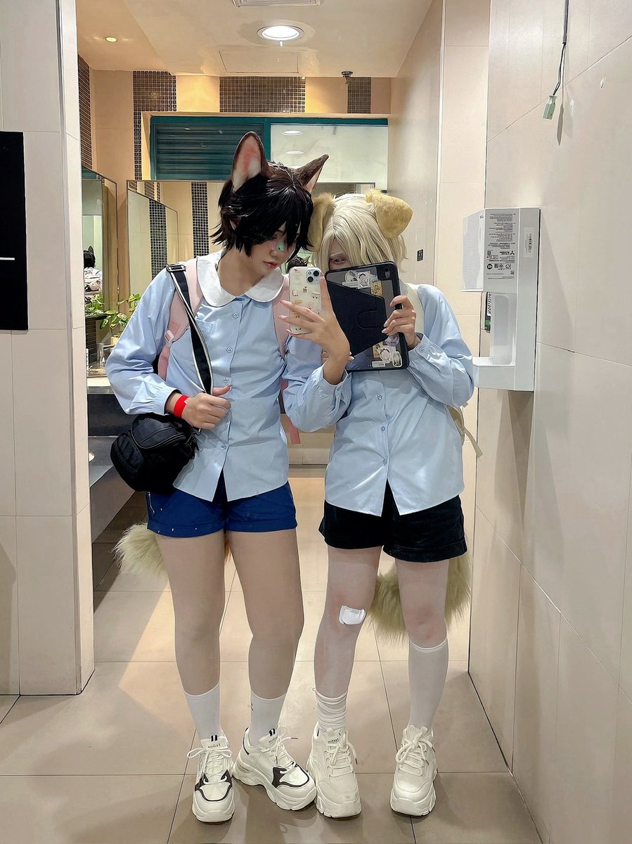 zeppyvibep___'s tweet photo. #囚墓

Happy Children’s Day 
Little Luca &amp; Little Andrew
かわいいは正義 🐰💙

#LucaAndrew #IdentityV #cosplay https://t.co/tZJaYkav9s