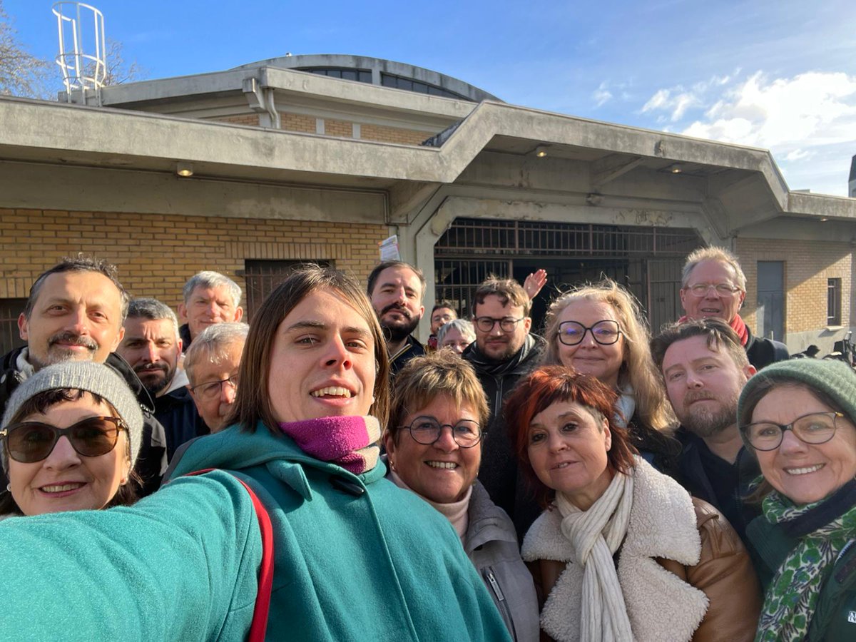 Tractage ce matin à Nantes avec <a href="/GaucheUnieNtes/">La Gauche Unie pour Nantes</a>  (PS, Écologistes...)

La liste complète a été dévoilée hier. Une liste diversifiée pour les 6 prochaines années.