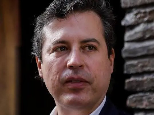 La foto que subo a Tinder   ////  Como me veo en realidad