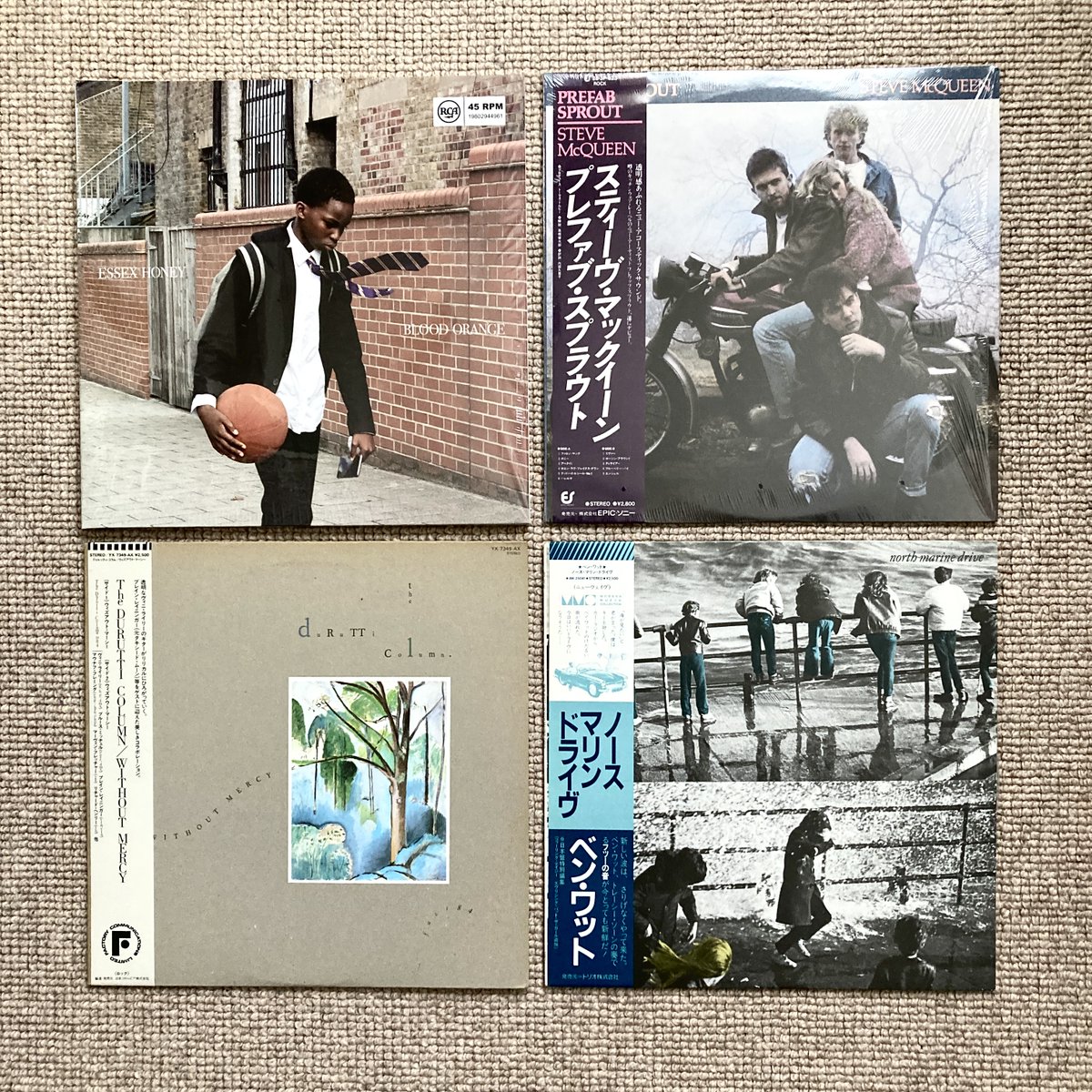 muselection's tweet image. 2025年の最高傑作と誉高い Blood Orange『Essex Honey』にまつわる今昔物語 を遅ればせながら...
ドゥルッティ・コラム、ベン・ワット、プリファブ・スプラウト...
ネオアコースティックの中枢が一堂に会したアルバムなんて贅沢にもほどがある...
というか何ちゅうか本中華...
instagram.com/p/DTVBTLYAV36/…