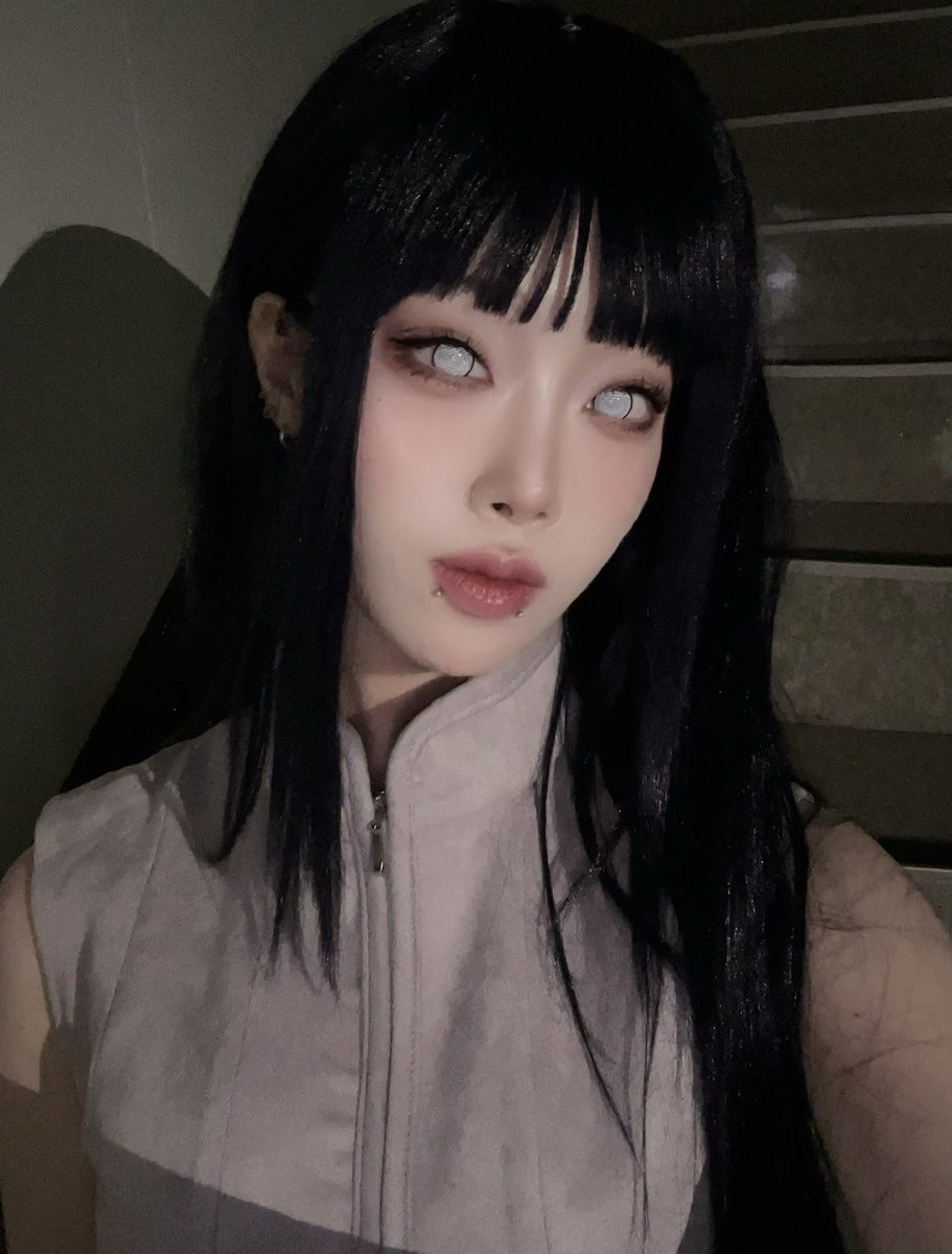 더라스트 나루히나 하구 왔닷테바용 앙🩷🩷
너무너무너무 추웠고 눈에 뵈는 것도 없었지만 나루토 옆에서 행복했다네요 내일도 봐요 부힛