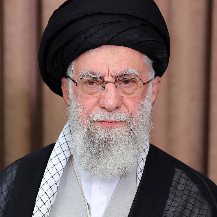 WhaleInsider's tweet photo. JUST IN: 🇮🇷🇺🇸 Iranian Supreme Leader Ali Khamenei says "the U.S. will fail in Iran today, like it did in the past." https://t.co/rw6NdmkbLQ