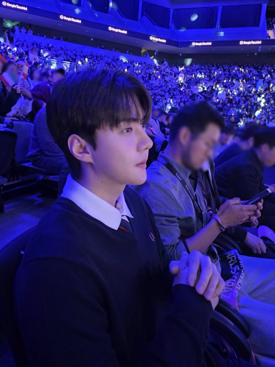 weareoneEXO's tweet image. #현대카드슈퍼매치14 🎾✨

#SEHUN #세훈
#EXO #엑소 #weareoneEXO