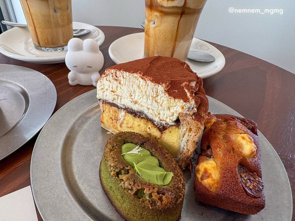 京都・河原町にあるかわいくて美味しい焼き菓子カフェ 🐇☕️

いちじくクリームチーズフィナンシェが大好き
