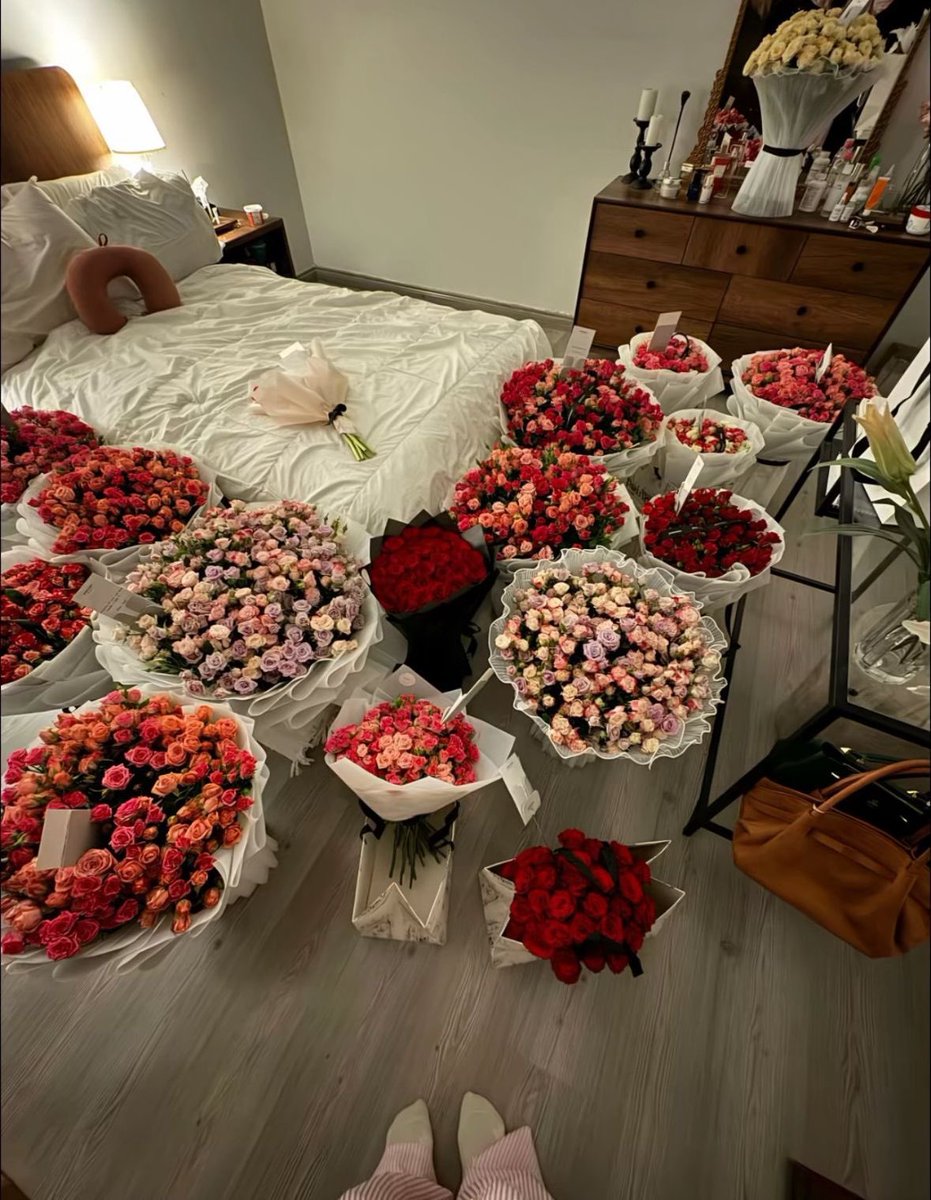 Butterflless's tweet image. 