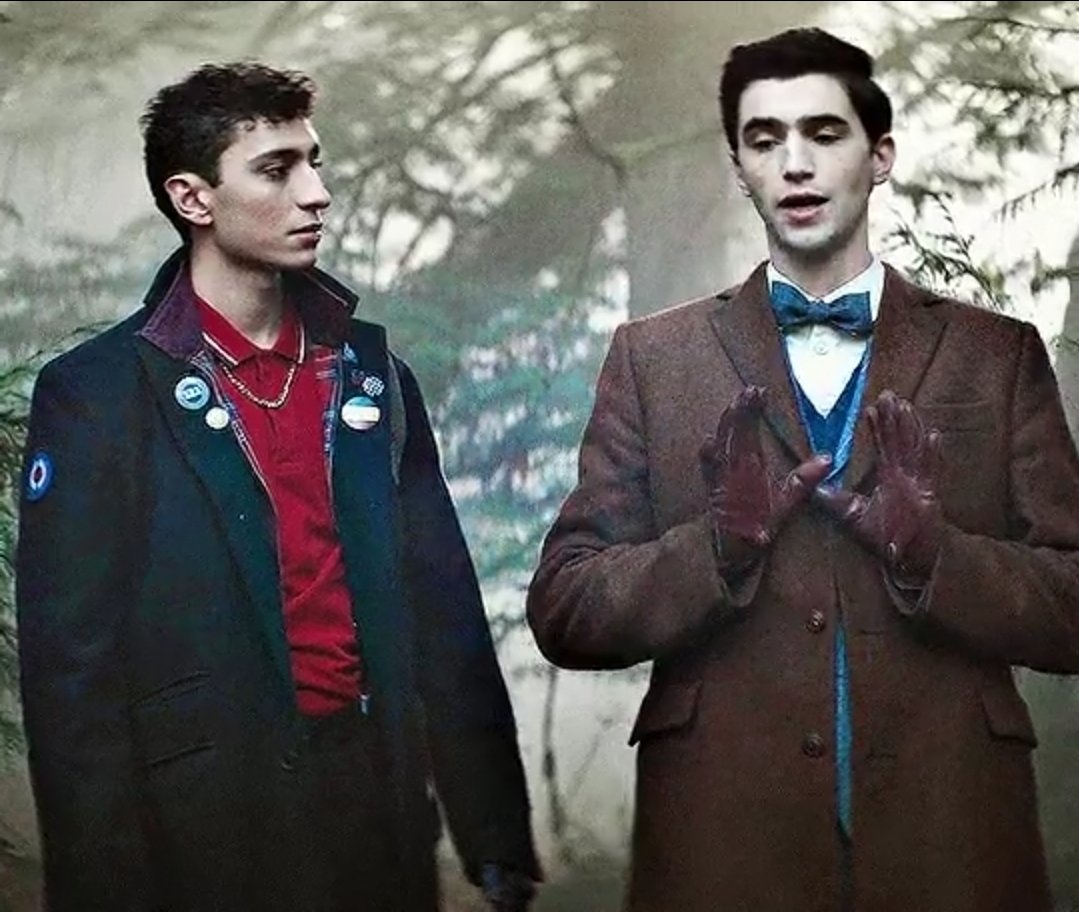 miss hbo max please i'm actually begging you to take them 
#SaveDeadBoyDetectives 
#RedForCourage