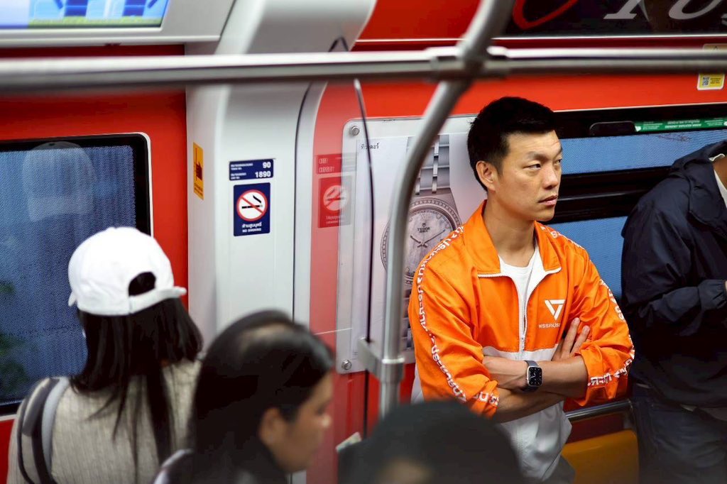 loreneeliz's tweet image. Pov : ถ้ากูเป็นนายกนะมึง กูจะเปลี่ยนแม่งทั้งระบบเหี้ยนี่เลย