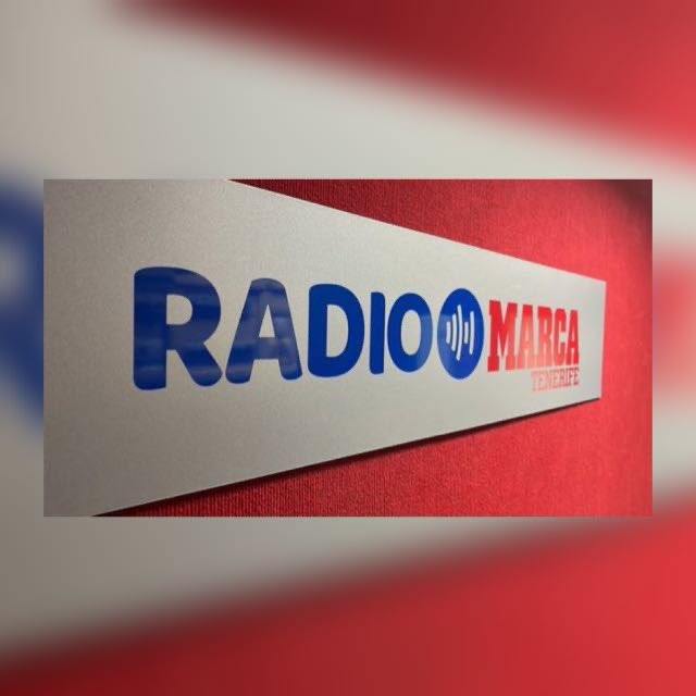🎙️ Comienza el tiempo de Sábado Gigante Fútbol con <a href="/JaviFdz_28/">Javi Fernández🎙️</a>. 

🔎 Analizaremos la victoria del Club Deportivo Tenerife junto a Luisfer Cabeza. 

⚽️🇪🇸Analizamos la jornada en Primera División junto a <a href="/BorjaRguezPaz/">Borja Rodríguez de la Paz</a>. 

🌏 Fútbol internacional con <a href="/miguerh7/">Miguel Requena</a>

🇮🇨 Saludaremos a un
