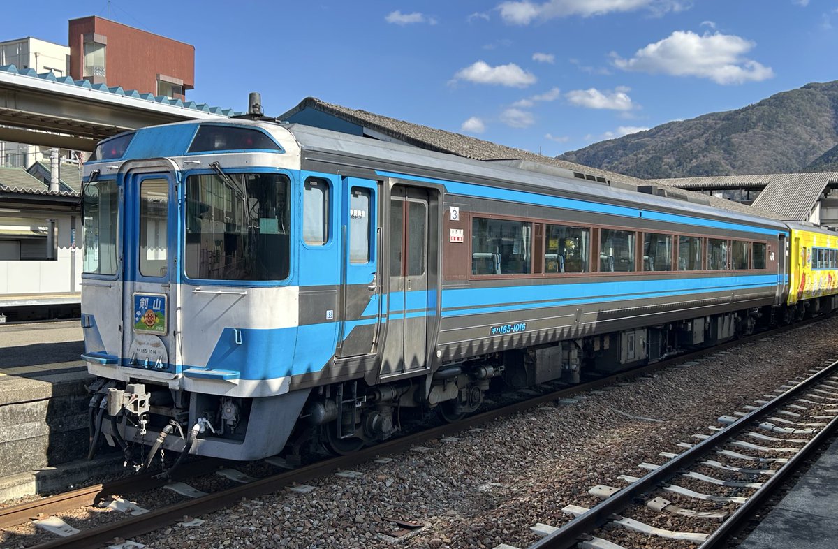 噂レベルで言われてた四国のキハ185の九州譲渡話がどうやらマジらしい