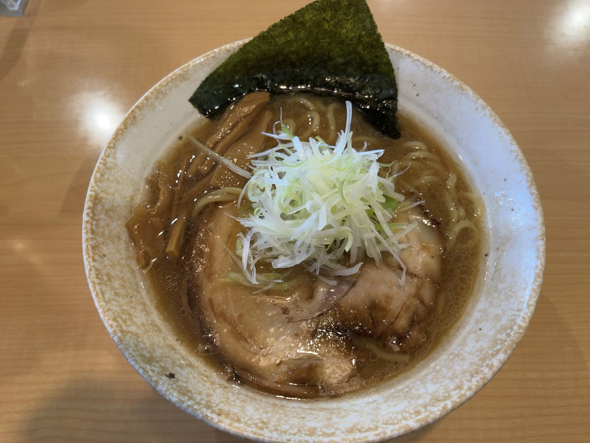 shutter_pole's tweet image. 山形市 らー麺 山之助 宮町店
らー麺