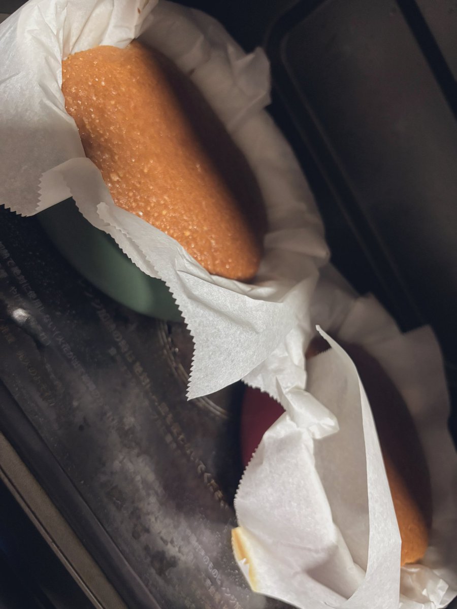 暇すぎると人はケーキとか焼き始めます