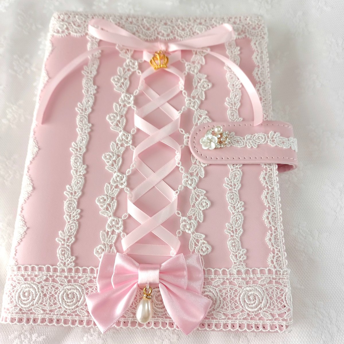 PushPush227's tweet image. あまり数はないのですが、B5サイズのバインダーも持って行きます💪