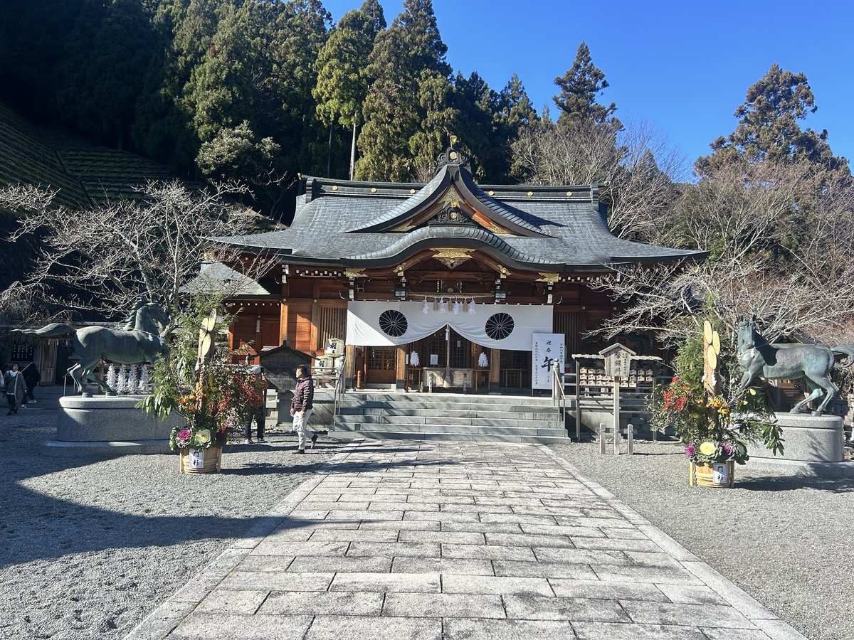 13Arcana's tweet photo. 丹生川上神社の中社・上社・下社の三社巡りと吉野神宮へも足を伸ばして。 https://t.co/W1jeffdak2