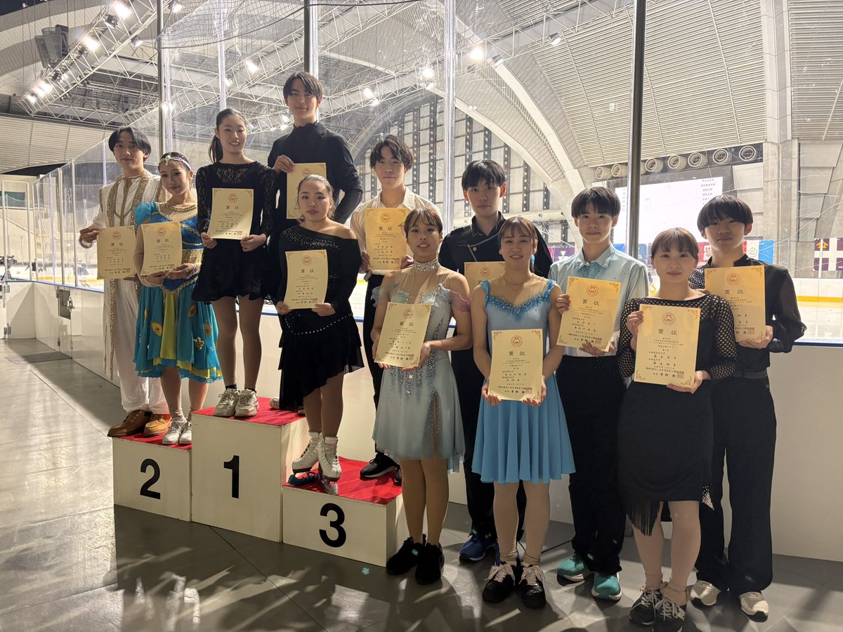 online_on_ice's tweet photo. 🗼インカレフィギュア2026🗼アイスダンス準選手権

🥇森下樹里(大阪経済大) / 坂部魁士(大阪経済大)組
🥈中尾桜子(福岡大) / 下川誠也(福岡大)組
🥉大森彩美(東京女子体育大) / 田邊拓也(東洋大)組

④ 室井うべあ / 平野壮一郎組
⑤ 長谷川桃香 / 石坪秀一組
⑥ 籏本愛子 / 藤本翔真組

おめでとうございます🎊

#figureskate #インカレフィギュア2026 #フジスケ #FOD