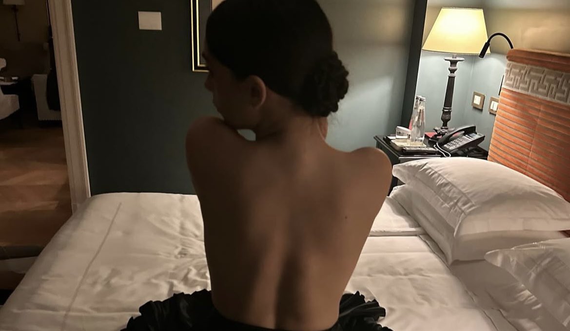 devasell's tweet image. do the stars gaze back at us?