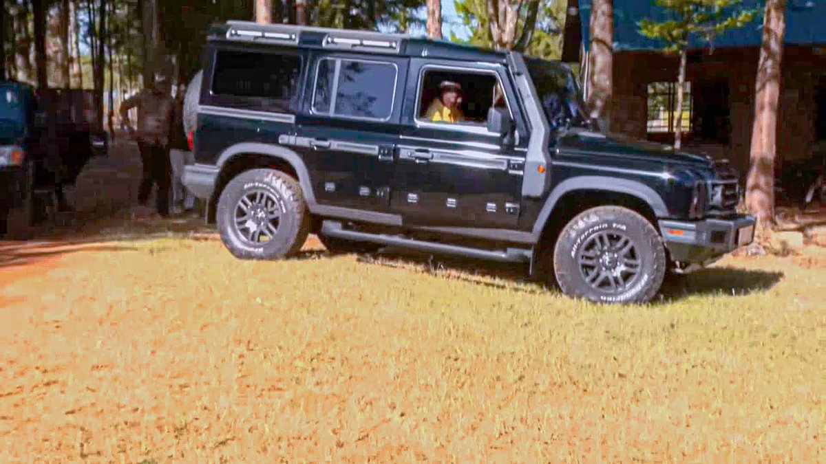 PHIAMAX's tweet photo. 📸 Baba @charlruto drives himself to Koilel Primary to cast his vote accompanied by Big Mandago during the ongoing @UDAKenya Party grassroots elections.
#UDAGrassrootsElections BETA https://t.co/tEW9HV43OG