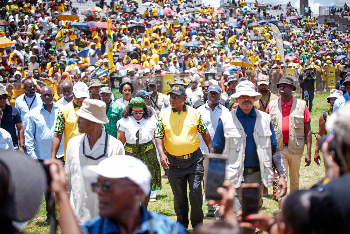 FakriRodr's tweet photo. We participated in the 114th anniversary of @MYANC in North West. Transmitted a congratulatory message from the Cuban Communist Party's Central Committe to the leadearship, in honour of such an important and historic commemoration.

#ANC114 https://t.co/nPJhLO9sYn