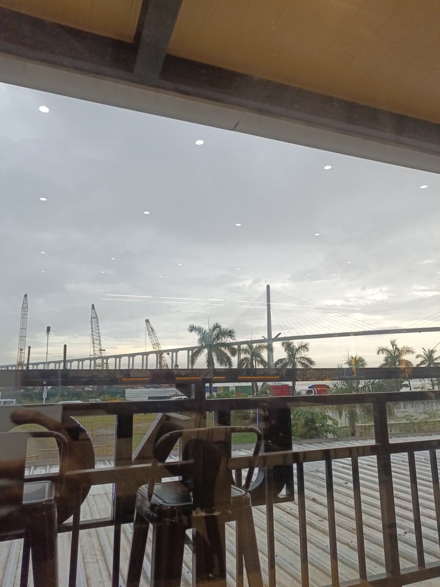 aedmhonx1988's tweet photo. The bridge witness everything.
#cclex #cebucity #cebu https://t.co/7wobd87ZSO