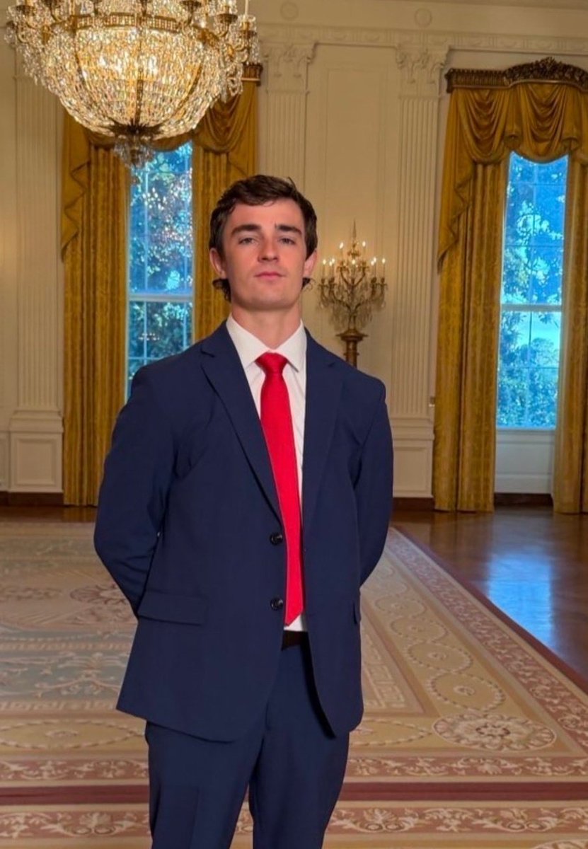 Elon musk says Nick Shirley is a Brave, American Hero! 

Drop a🇺🇸❤if you agree!!