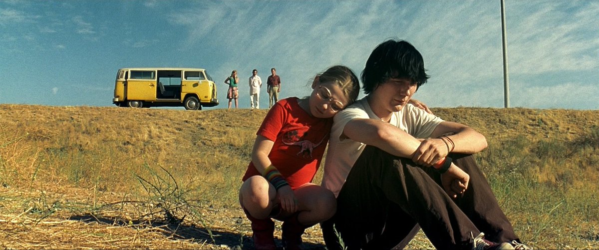 filmfr4me's tweet image. Little Miss Sunshine (2006)
Director: Jonathan Dayton, Valerie Faris