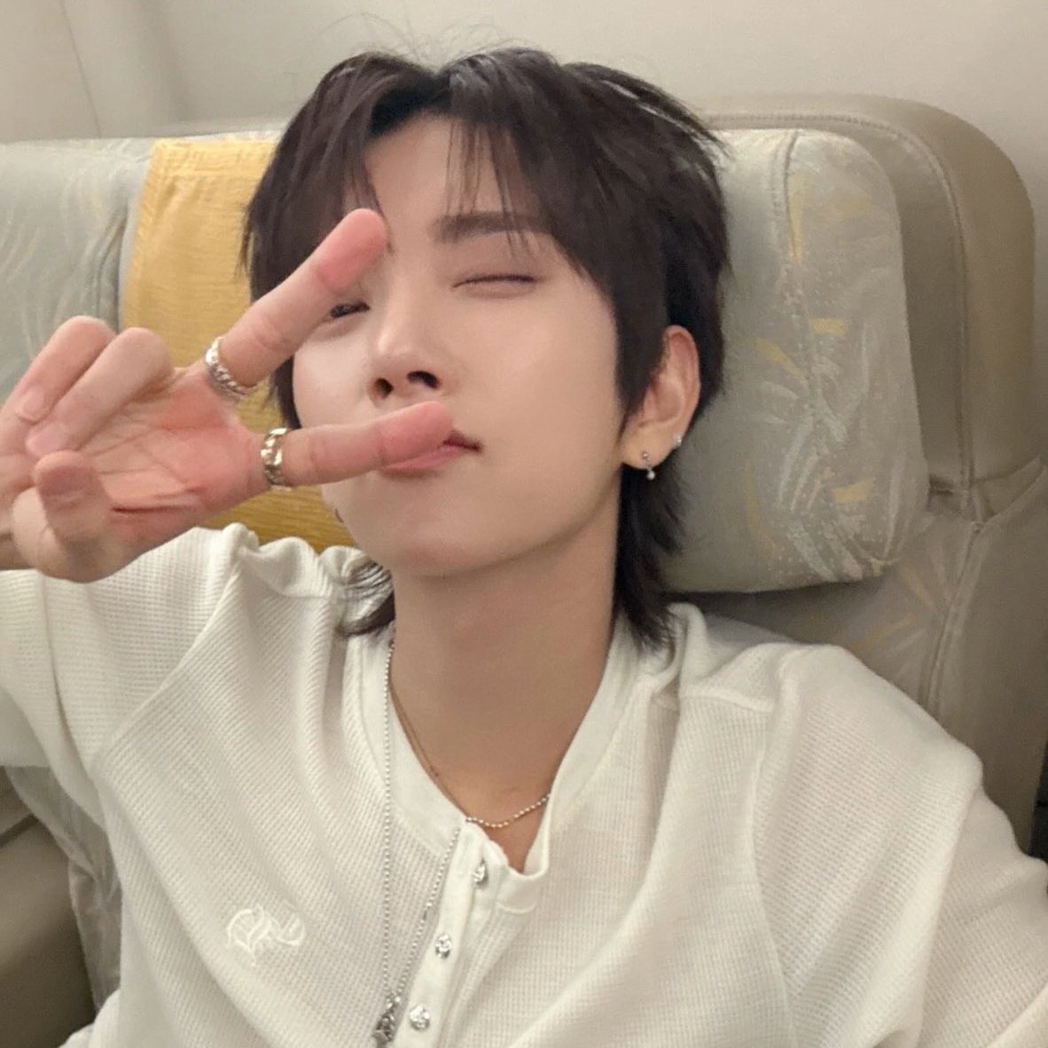 maesvto's tweet image. hope joshua never stops his tradition of thirst trapping before major schedules