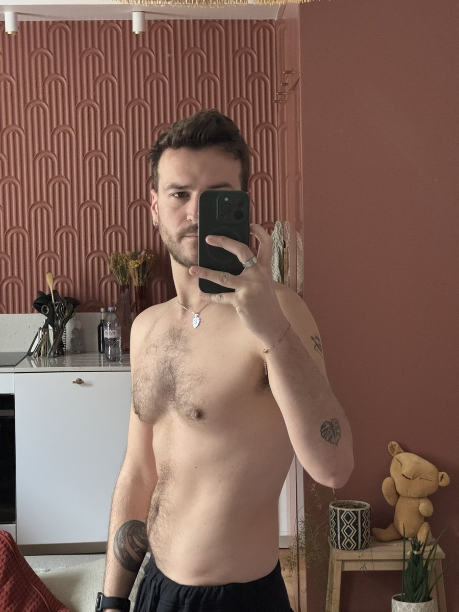 Médicament tweet media